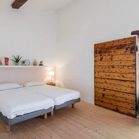 Le Pressoir - Newly Refurbished House With Contemporary Decoration