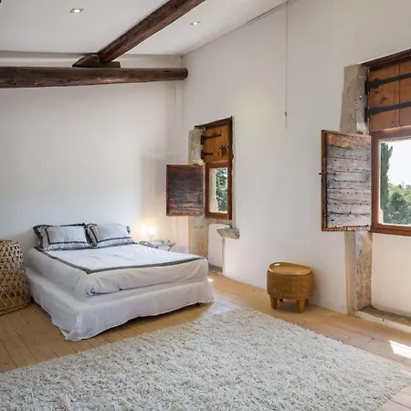 Le Pressoir - Newly Refurbished House With Contemporary Decoration * Saint-Cyr-au-Mont-d'Or