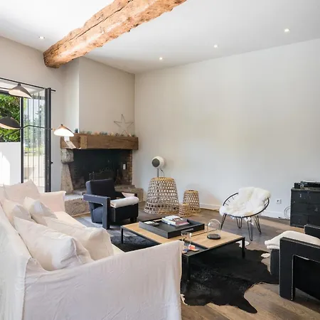 Le Pressoir - Newly Refurbished House With Contemporary Decoration * Saint-Cyr-au-Mont-d'Or